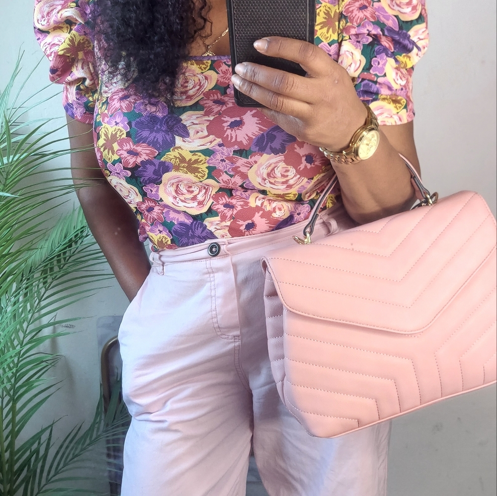 Chic pink handbag